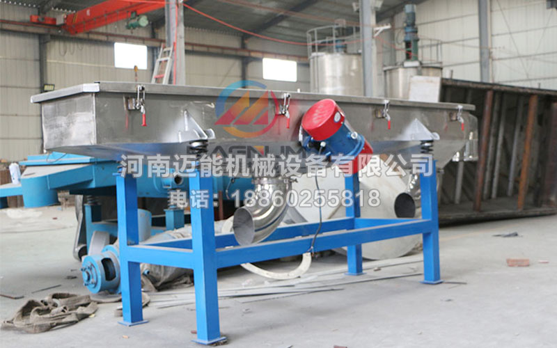 直線振動(dòng)篩電機(jī)裝兩側(cè)有什么作用？