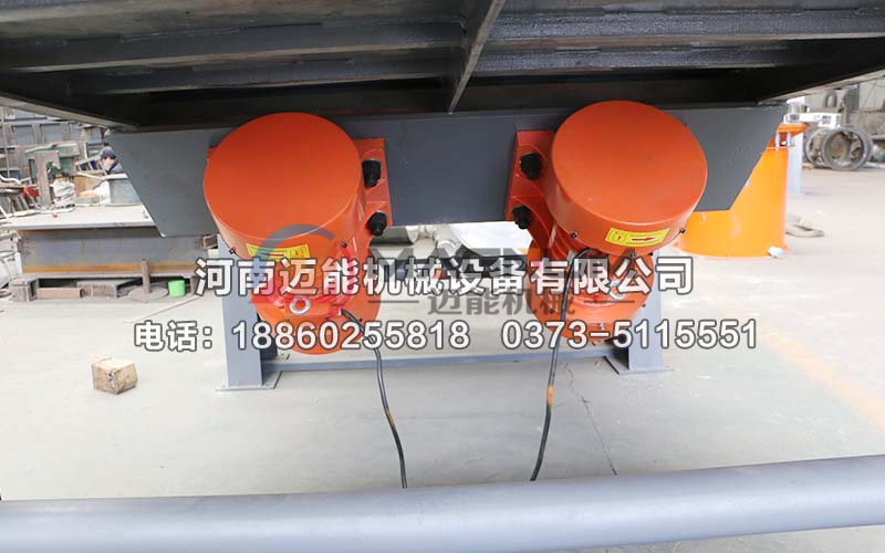 直線振動篩振動電機(jī)