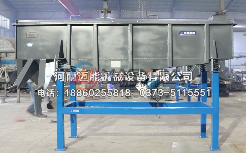 525-4層膨潤土貓砂直線振動(dòng)篩